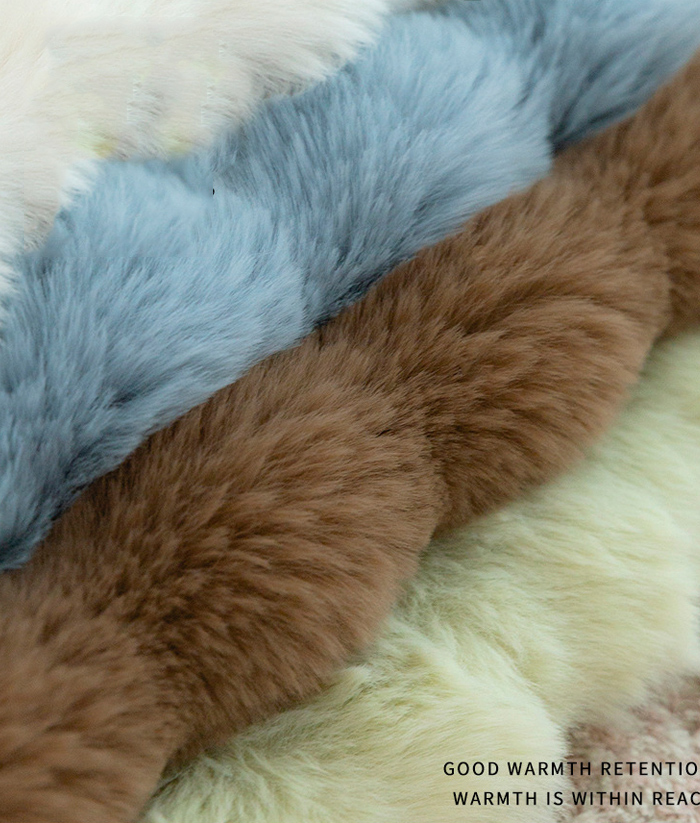 チェアパッド　フェイクファー　滑り止め　座布団　2枚セット　角型　ふわふわ　もこもこ　シャギー　クッション　シートクッション　椅子用　畳用　スクエアクッション　無地　座り心地いい