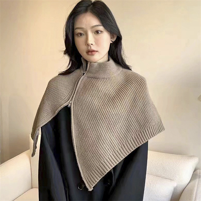 <br>ニットベスト 変形 グレー ベスト ニット セーター トップス レディース 半袖 ハイネック タートルネック イレギュラー ポンチョ ストール 秋冬 プルオーバー 大きいサイズ 重ね着 レイヤード 二の腕カバー 黒 送料無料