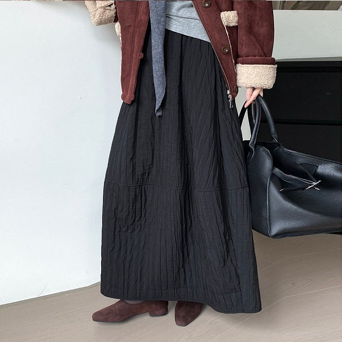 <br>ダウンスカート スカート 秋冬 ロング レディース ミモレ丈 ダウン 大きいサイズ バルーンスカート バルーン ロングダウン ボトムス 秋 秋物 ロングスカート シンプル きれいめ 大人 可愛い ブラック カジュアル 大人可愛い 暖かい あったか 保温 防寒 送料無料