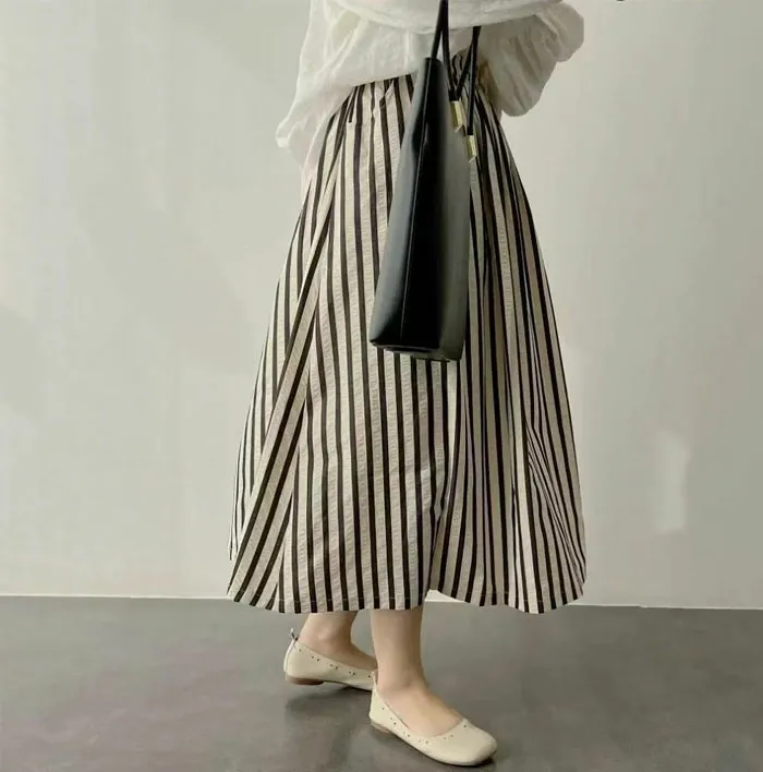 ロングスカート レディース ストラップ 大きいサイズ 縞柄 Aライン フレアスカート 凹凸感 バルーンスカート ボトムス 春 夏 春物 ロングスカート ミモレ丈 シンプル きれいめ ロング カジュアル 春夏 大人可愛い ハイウエスト ゴムウエスト 送料無料