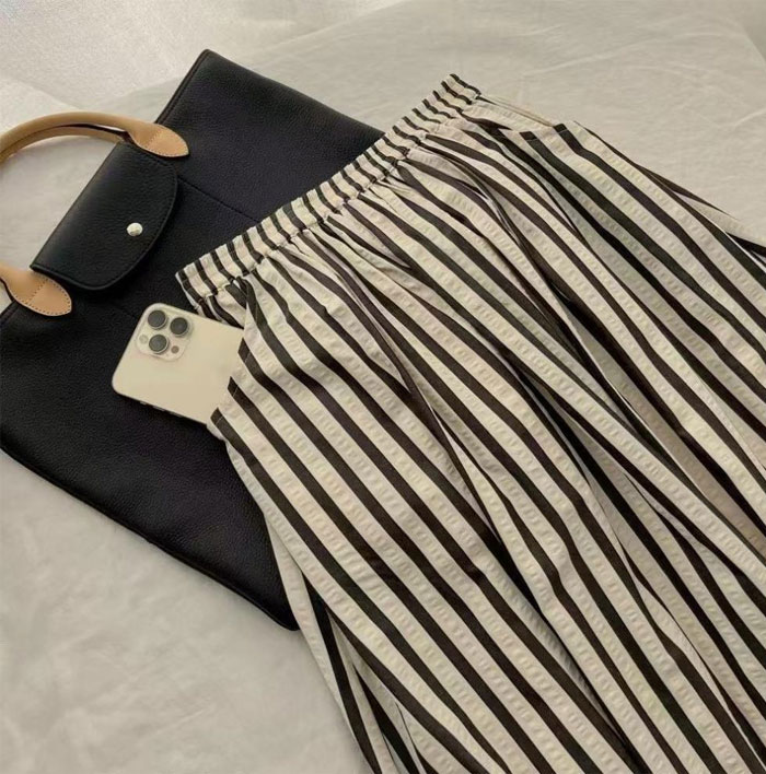 ロングスカート レディース ストラップ 大きいサイズ 縞柄 Aライン フレアスカート 凹凸感 バルーンスカート ボトムス 春 夏 春物 ロングスカート ミモレ丈 シンプル きれいめ ロング カジュアル 春夏 大人可愛い ハイウエスト ゴムウエスト 送料無料