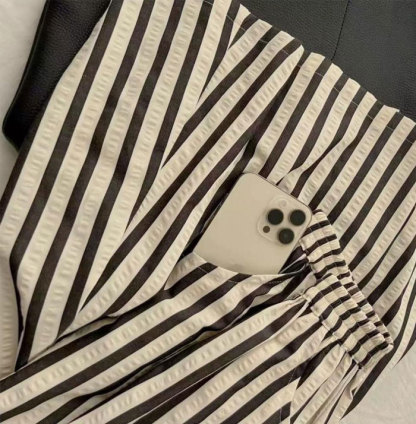 ロングスカート レディース ストラップ 大きいサイズ 縞柄 Aライン フレアスカート 凹凸感 バルーンスカート ボトムス 春 夏 春物 ロングスカート ミモレ丈 シンプル きれいめ ロング カジュアル 春夏 大人可愛い ハイウエスト ゴムウエスト 送料無料