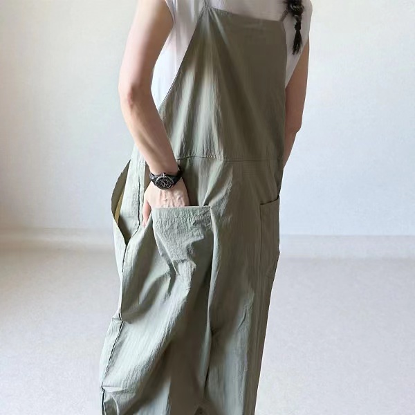 サロペット オールインワン レディース ワイドパンツ サラサラ きれいめ 黒 大きめ 薄め ノースリーブ 無地 オーバーオール ロング ワイド シンプル ポケット 楽ちん カジュアル 体型カバー 春夏 きれいめ