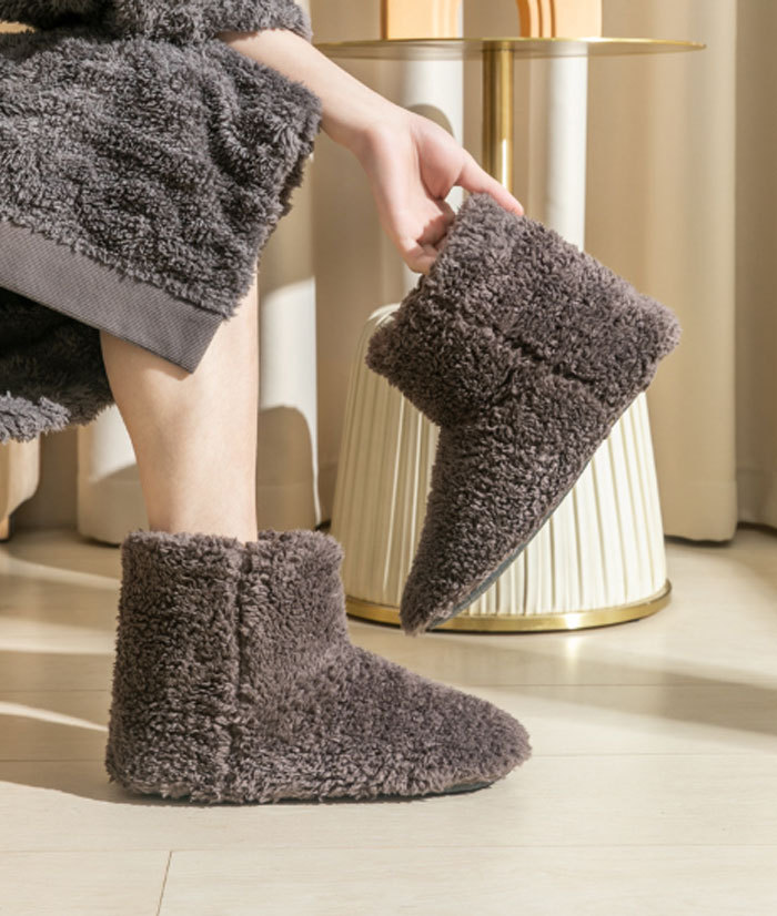 ルームシューズ ルームブーツ 冬用 秋 冬 メンズ レディース もこもこ あったか 室内履き 冷え性 防寒 洗える 滑り止め 防音 カップル ユニセックス 暖かい ふわふわ 肌触り 爆暖 寒さ対策 北欧風