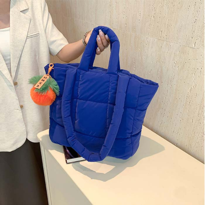 トートバッグ キルティング a4 中綿トートバッグ キルティングバッグ 2WAY ナイロン 大容量 可愛い おしゃれ 斜めがけ 肩掛け 大人 旅行 大きめ 秋冬 プレゼント カラー豊富 カジュアル 通勤 お仕事バッグ