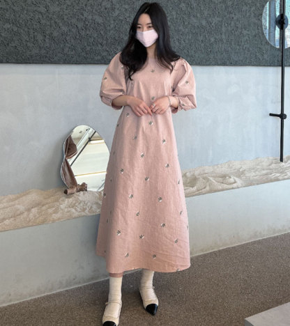 ロングワンピース 綿混 刺繍 パフスリーブ 七分袖 レディース きれいめ 春秋 大きいサイズ ロングワンピース ロング Aライン ワンピ ロング丈 ゆったり 大人 可愛い 体型カバー 送料無料 着痩せ