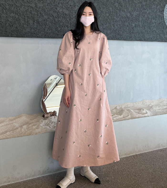ロングワンピース 綿混 刺繍 パフスリーブ 七分袖 レディース きれいめ 春秋 大きいサイズ ロングワンピース ロング Aライン ワンピ ロング丈 ゆったり 大人 可愛い 体型カバー 送料無料 着痩せ