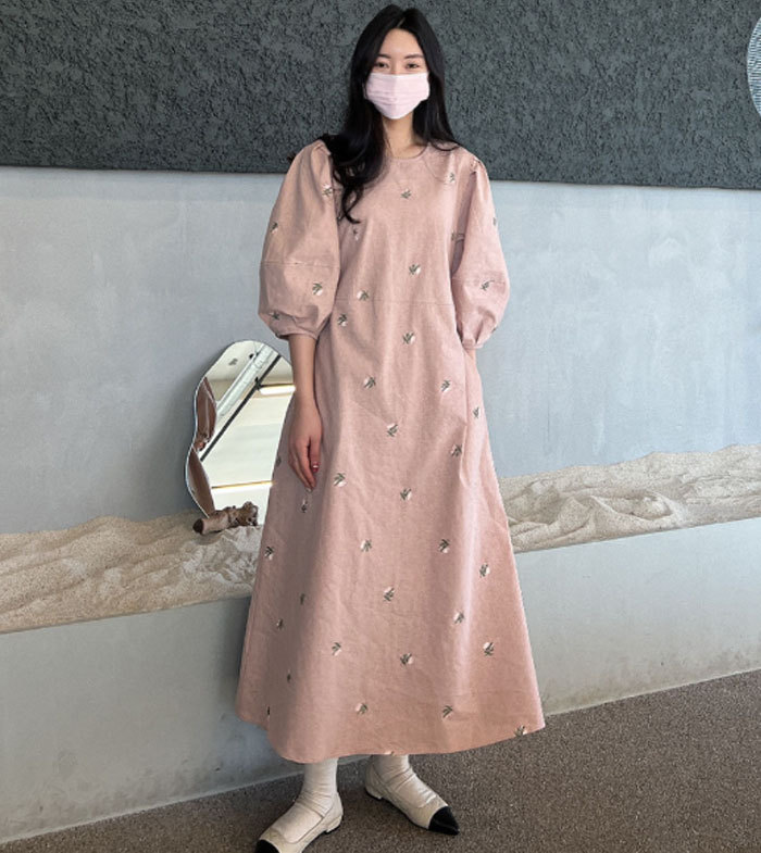 ロングワンピース 綿混 刺繍 パフスリーブ 七分袖 レディース きれいめ 春秋 大きいサイズ ロングワンピース ロング Aライン ワンピ ロング丈 ゆったり 大人 可愛い 体型カバー 送料無料 着痩せ