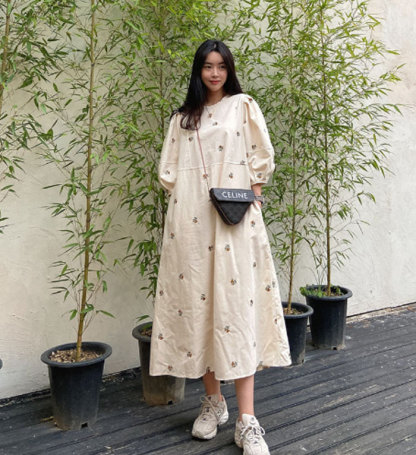 ロングワンピース 綿混 刺繍 パフスリーブ 七分袖 レディース きれいめ 春秋 大きいサイズ ロングワンピース ロング Aライン ワンピ ロング丈 ゆったり 大人 可愛い 体型カバー 送料無料 着痩せ