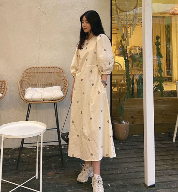 ロングワンピース 綿混 刺繍 パフスリーブ 七分袖 レディース きれいめ 春秋 大きいサイズ ロングワンピース ロング Aライン ワンピ ロング丈 ゆったり 大人 可愛い 体型カバー 送料無料 着痩せ