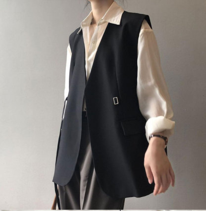 ロングベスト　ベスト　ジレ　ロングジレ　ベスト　オフィスカジュアル　レディース　トップス　カジュアル　無地　着痩せ　通勤　オフィス　フェミニン　コーディネート　大きいサイズ　羽織　ポケット付き
