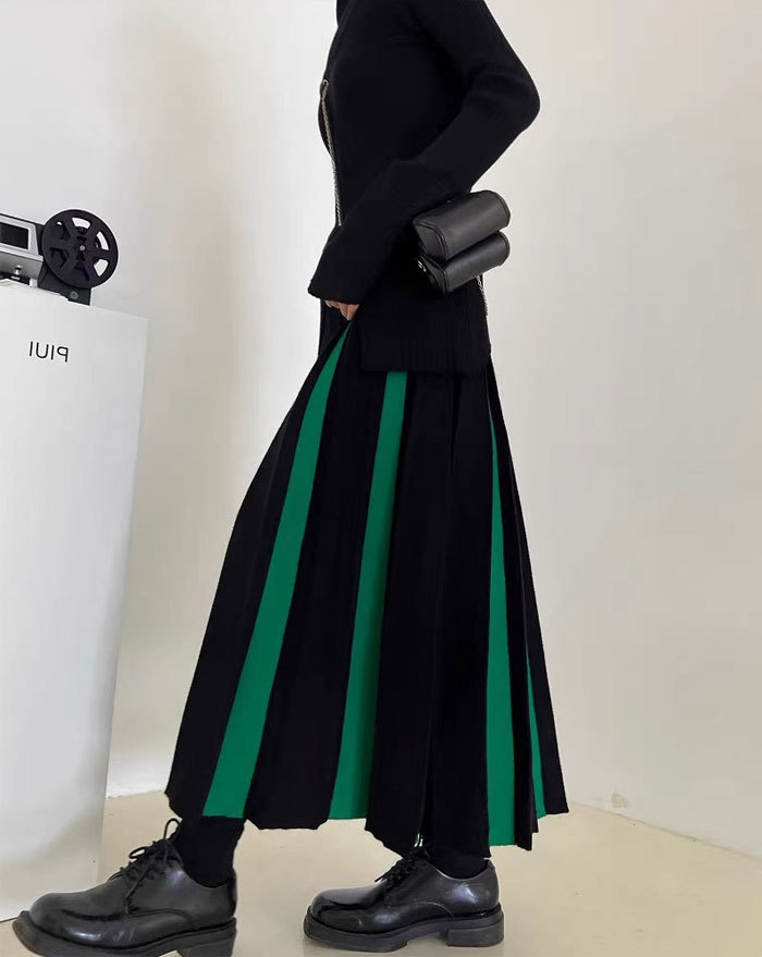ニットスカート　ロング丈　レディース　ロングスカート　ニット　Aライン　フレアスカート　ギャザースカート　プリーツスカート　ボリューム感　無地