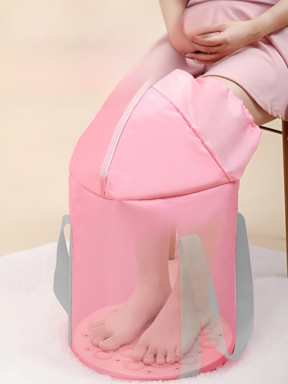 Collapsible thermostatic foot soaking bucket