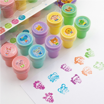 GATORO 10 pcs Cartoon Pattern Stamps | Suction Card Set