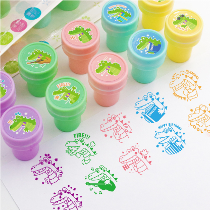 GATORO 10 pcs Cartoon Pattern Stamps | Suction Card Set