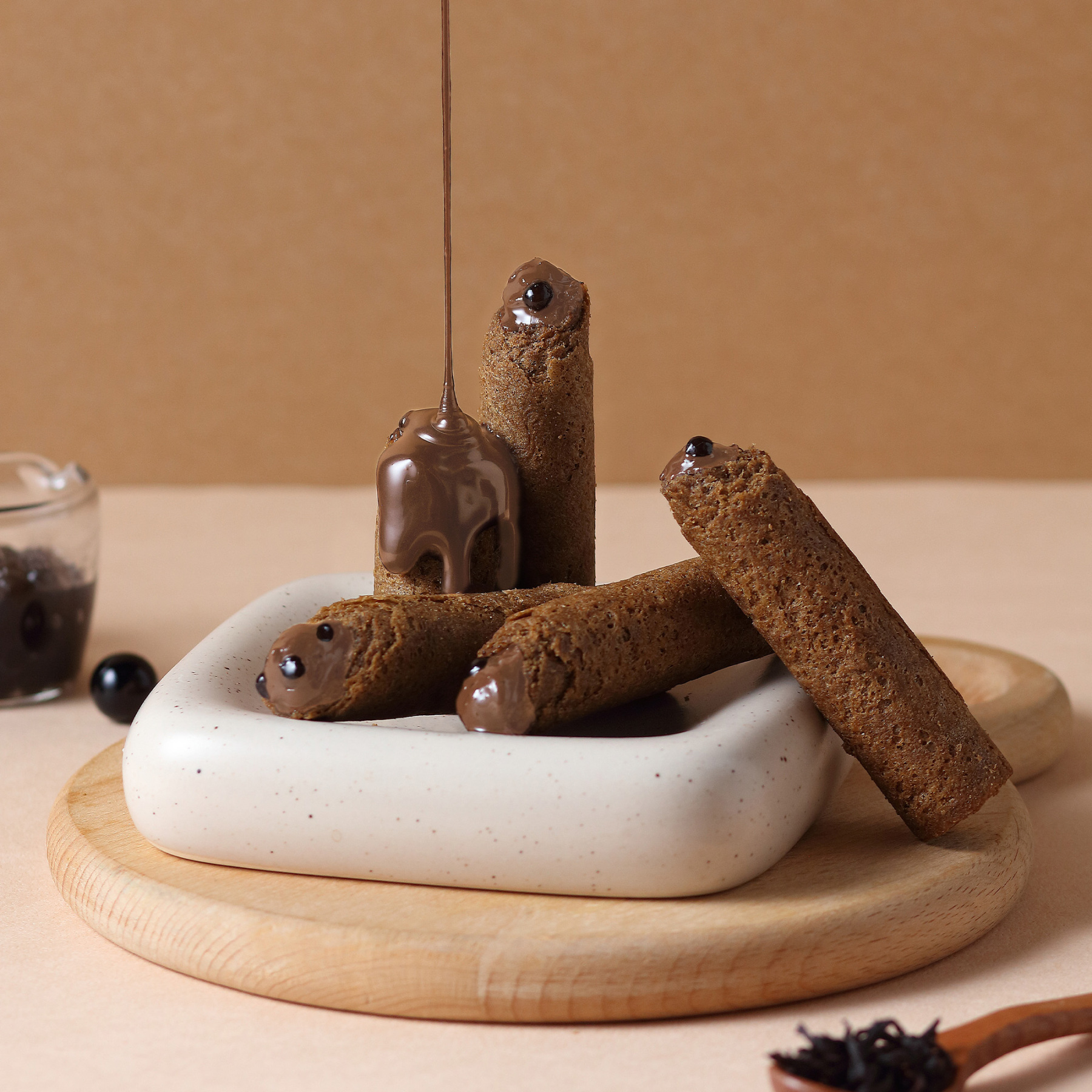 Travel Box-Pearl Milk Tea Egg Roll (8 packs/with gift bag)