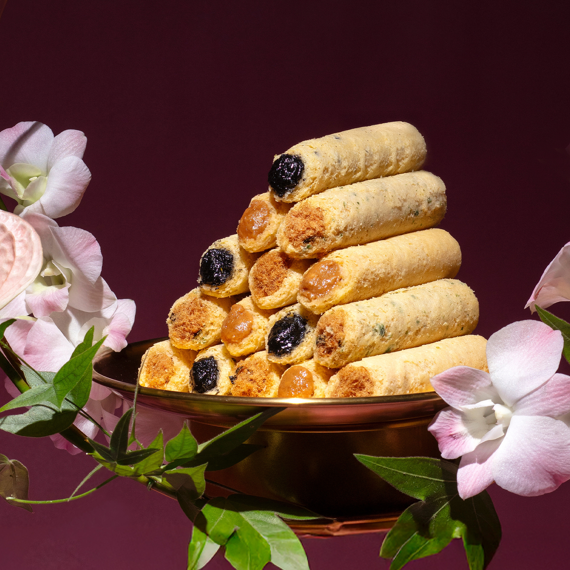 Lunar New Year Gift Box - Classic Flavor (16pc)