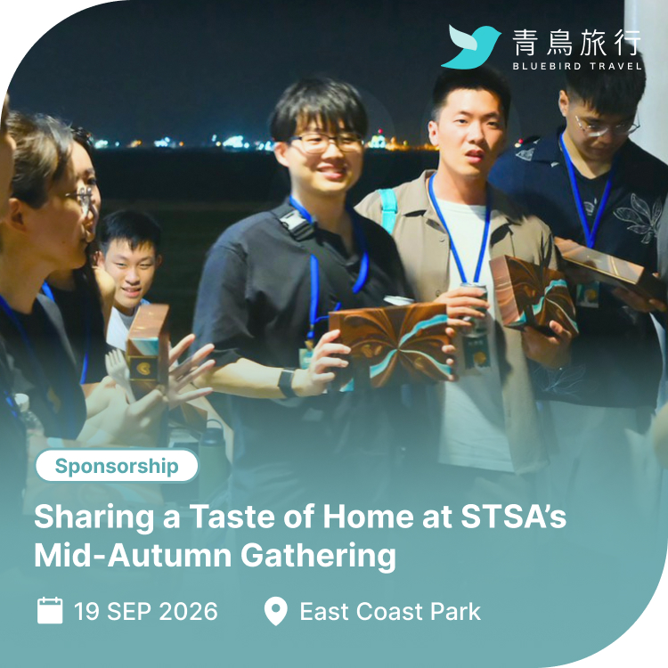 Singapore Taiwanese Students Association Mid-Autumn gathering at East Coast Park.