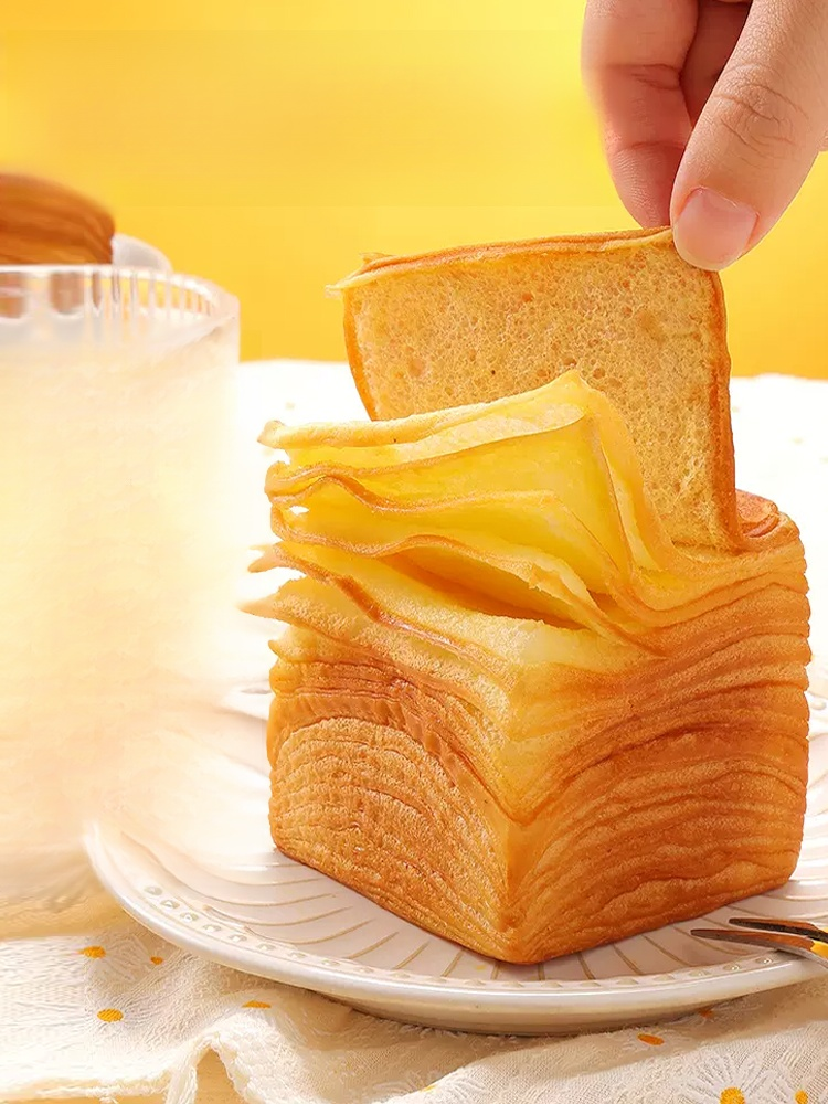 덴마크 왕실 빵집 장인이 정성스럽게 만든 물소 우유 크로와상 토스트