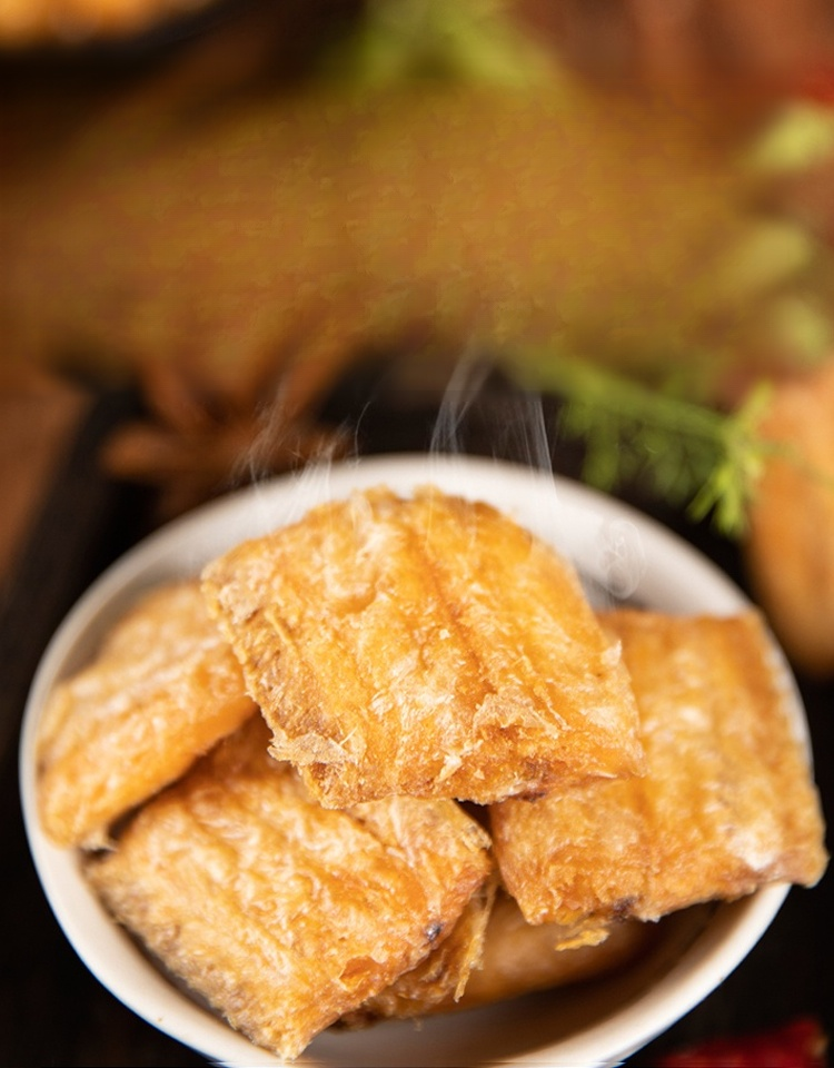 바삭바삭한 말린 갈치 간식