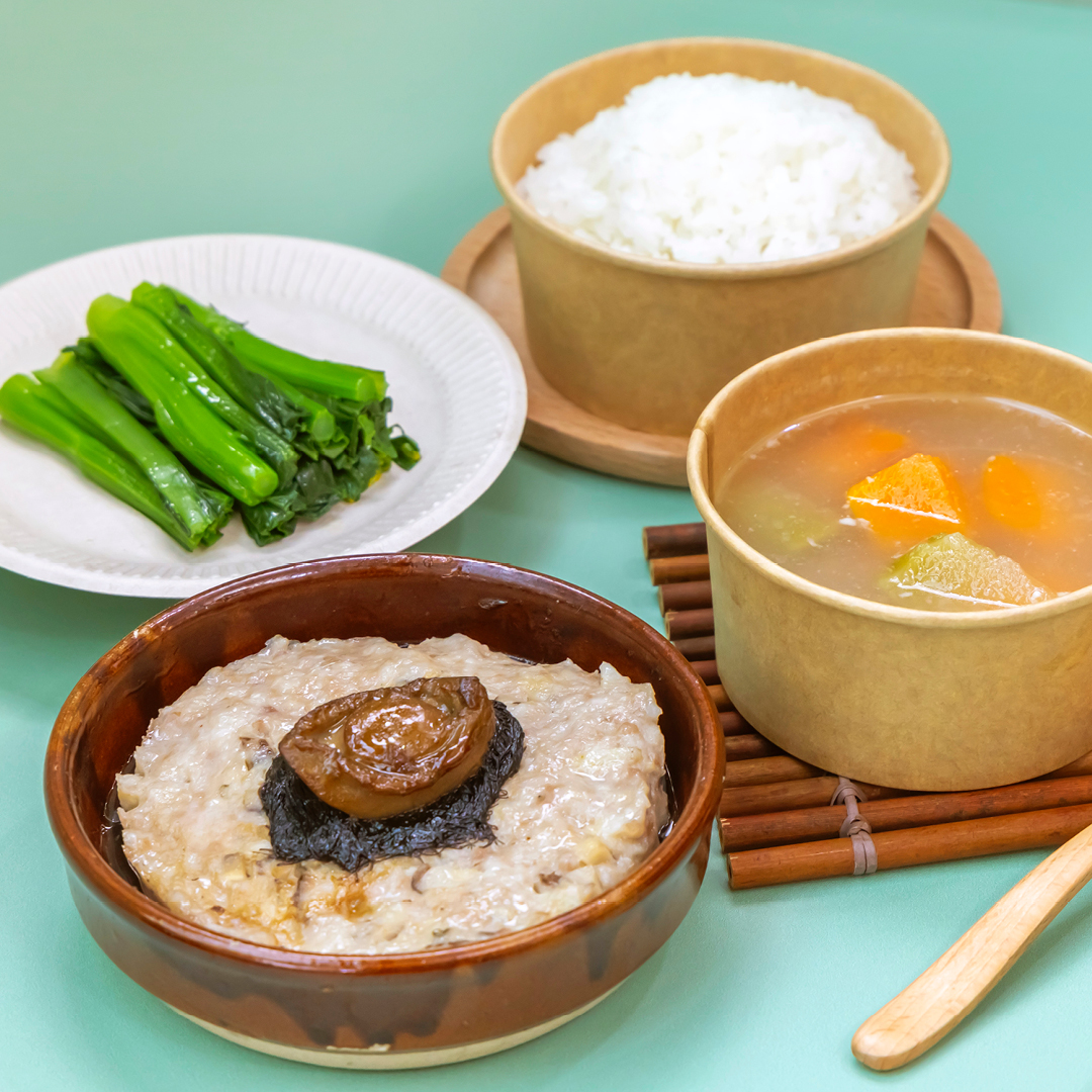 煙燻肉餅料理