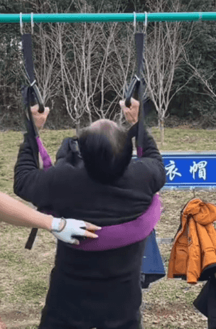 Honeycam 2025-02-22 17-56-44.gif