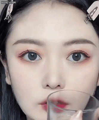 e062db02-a585-41a7-abc3-5e335bc44a80.gif