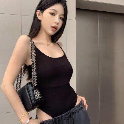 【สาวฮอตสไตล์ฝรั่ง】บอดี้สูทสายเดี่ยวเก็บพุงกระชับสัดส่วน