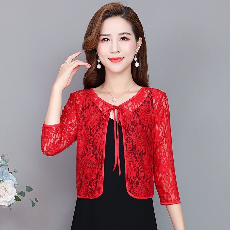 蕾絲鏤空披肩小衫