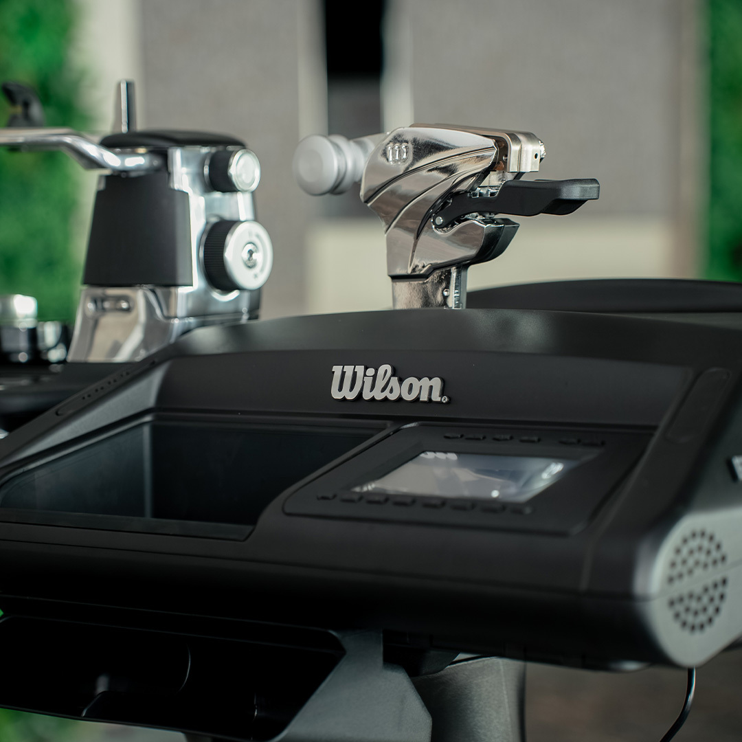 Placeholder for a Wilson racket stringing action image