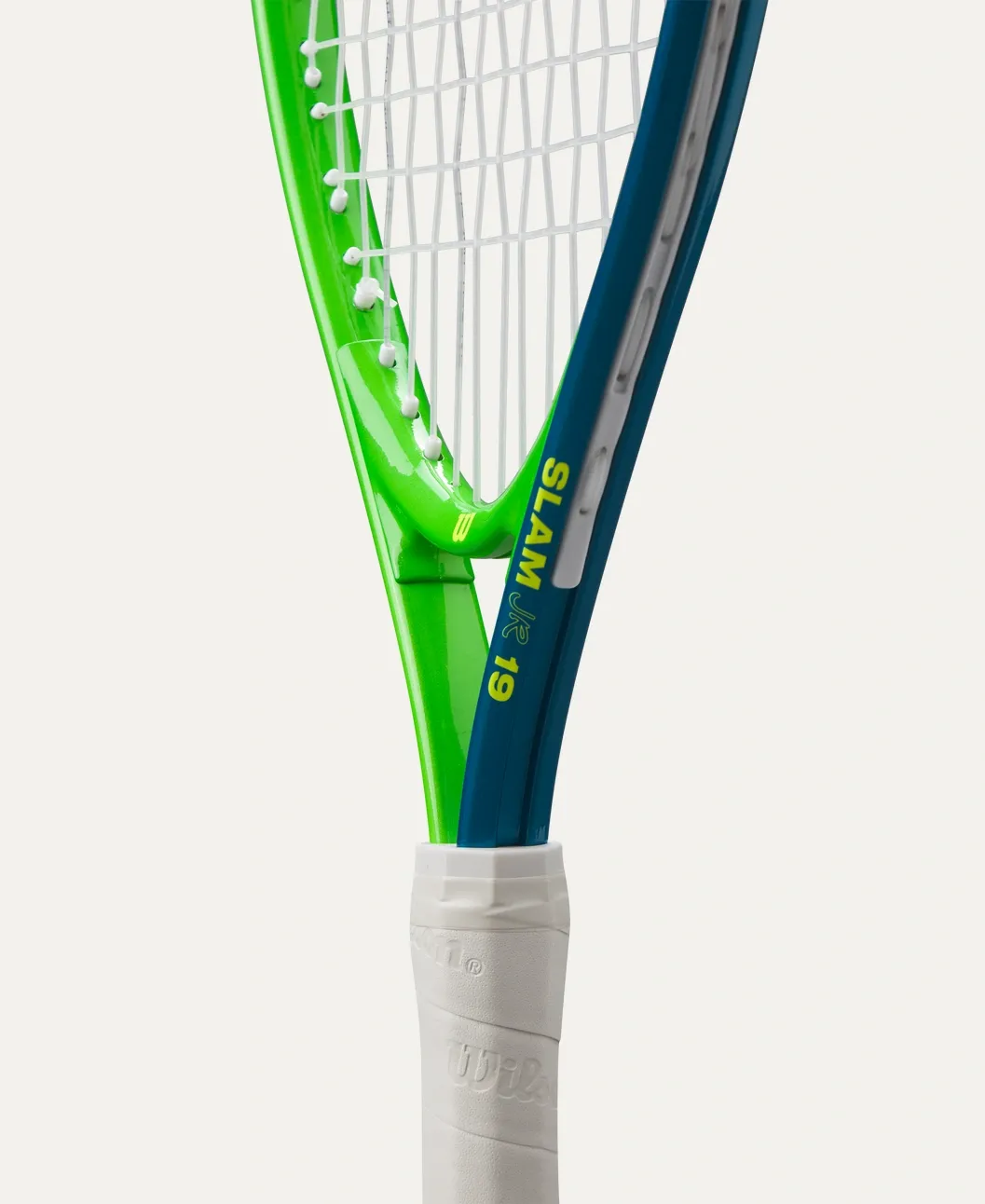 Wilson Slam Junior 19' Boys Tennis Racket (Pre-Strung)