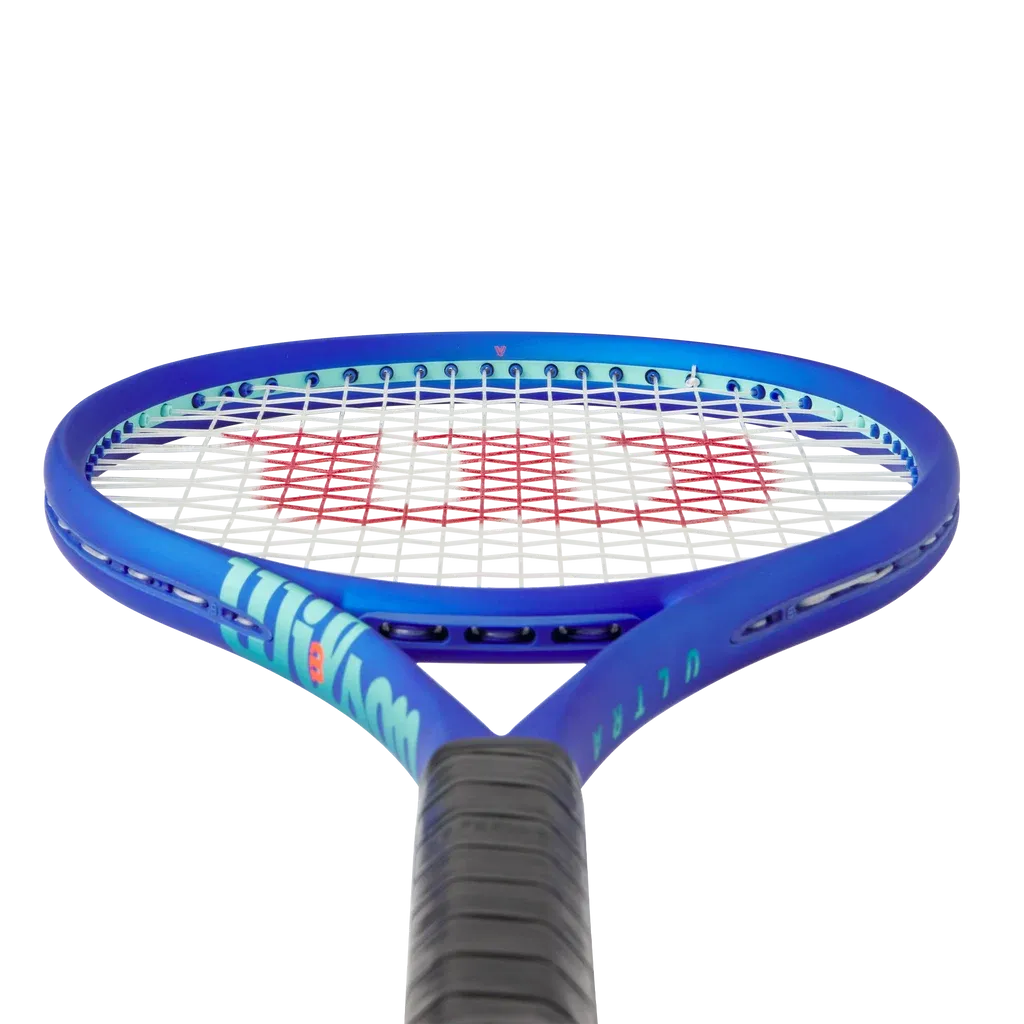 Wilson Ultra 100 V5 Tennis Racket (Unstrung)