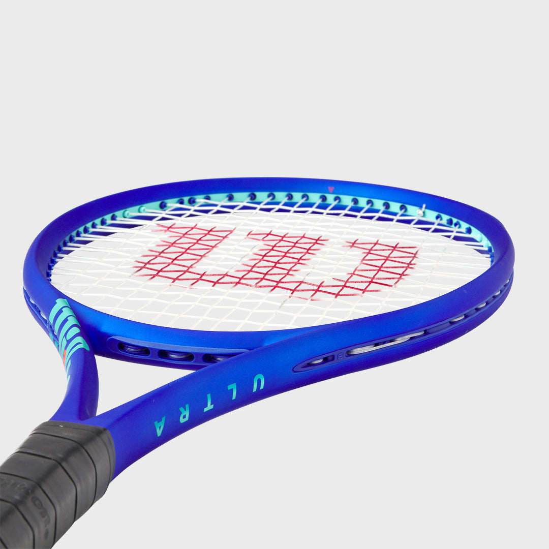 Ultra 100L V5 Tennis Performance Racket (Unstrung)