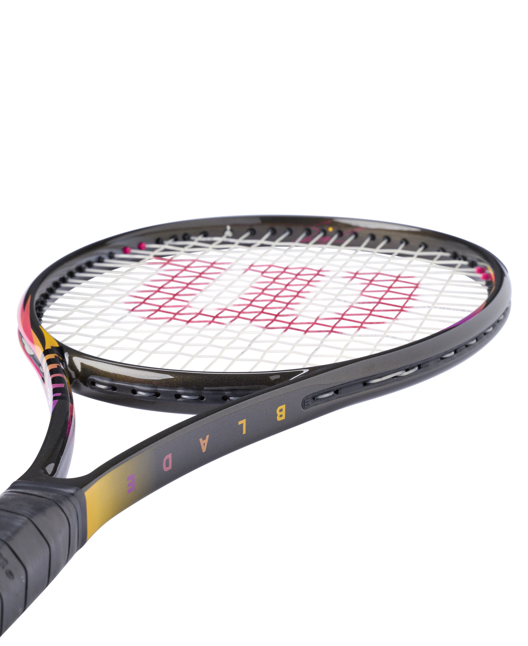 WIlson Blade 98 (16x19) V9 Aryna Sabalenka Fighter Edition
