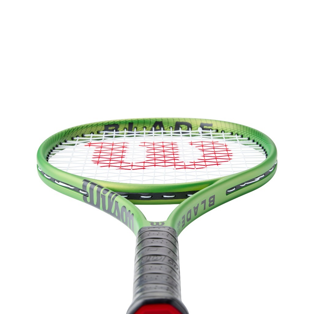 Wilson Blade Feel 100/103 Tennis Racket Graphite Recreational (Pre-strung)
