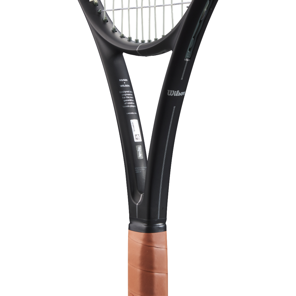 RF 01 FUTURE Performance Tennis Racket Unstrung WR166811U2