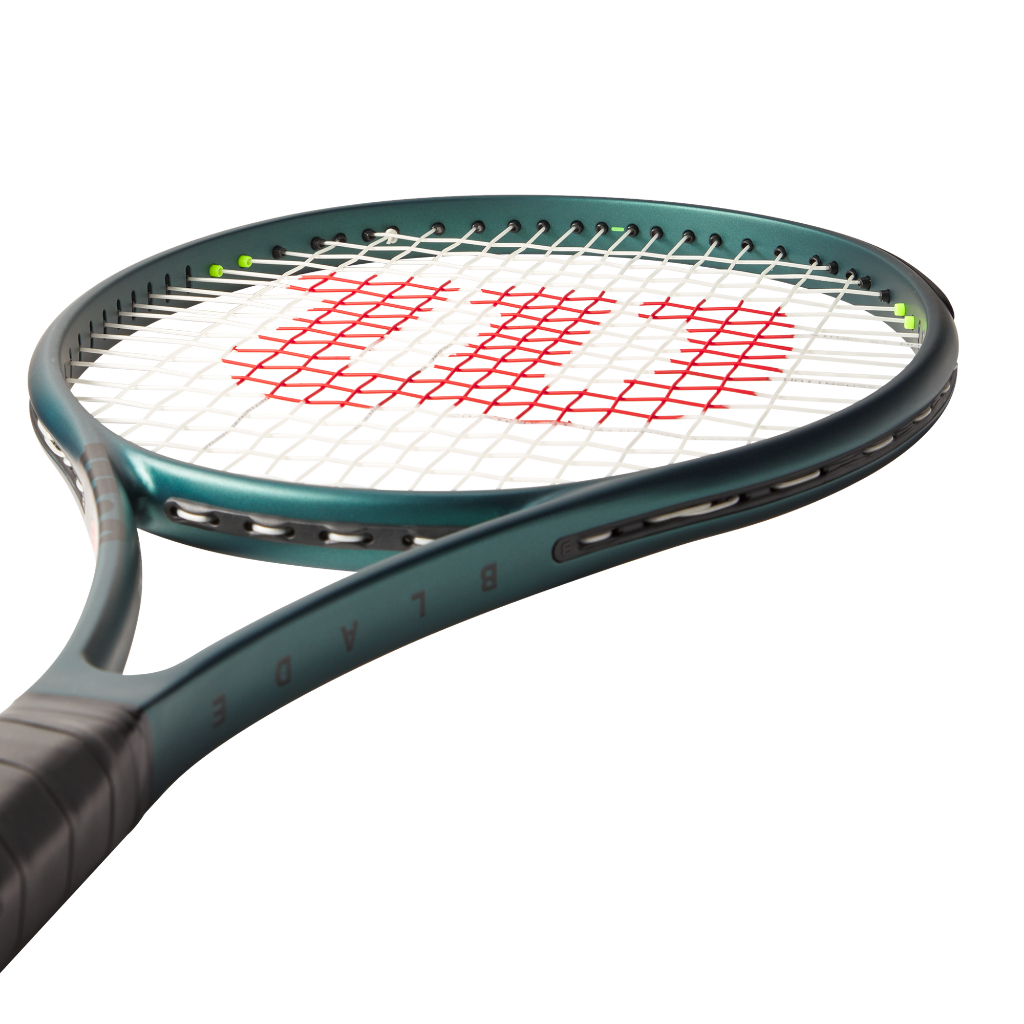 Blade 104 V9 Performance Tennis Racket Unstrung WR150011U2