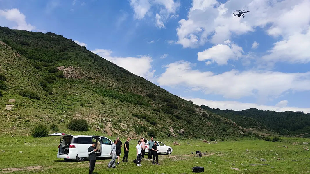 {"default":"Display Drone to partner"}