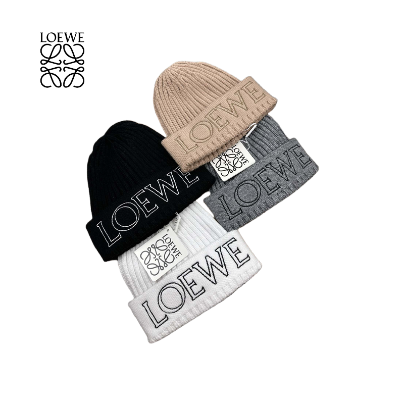 LOEWE ビーニー ニット帽になります