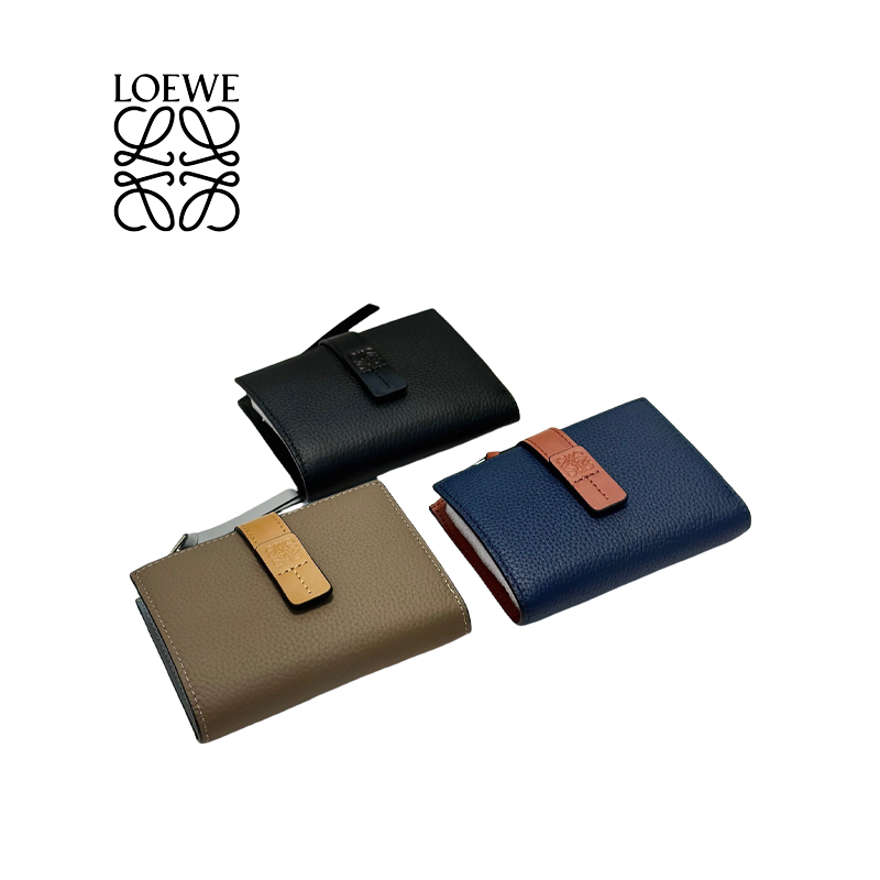 ロエベ アナグラム 二つ折り財布