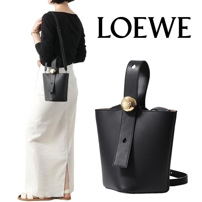 ロエベ　ラフィア　フォントトート　ブラック　スモール ロエベフォント トート スモール（ラフィア） ブラック - LOEWE
