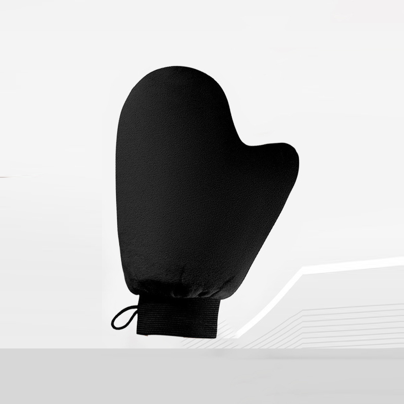 不想臉和脖子身體有色差買這個手套，塗身體素顏霜太方便了！