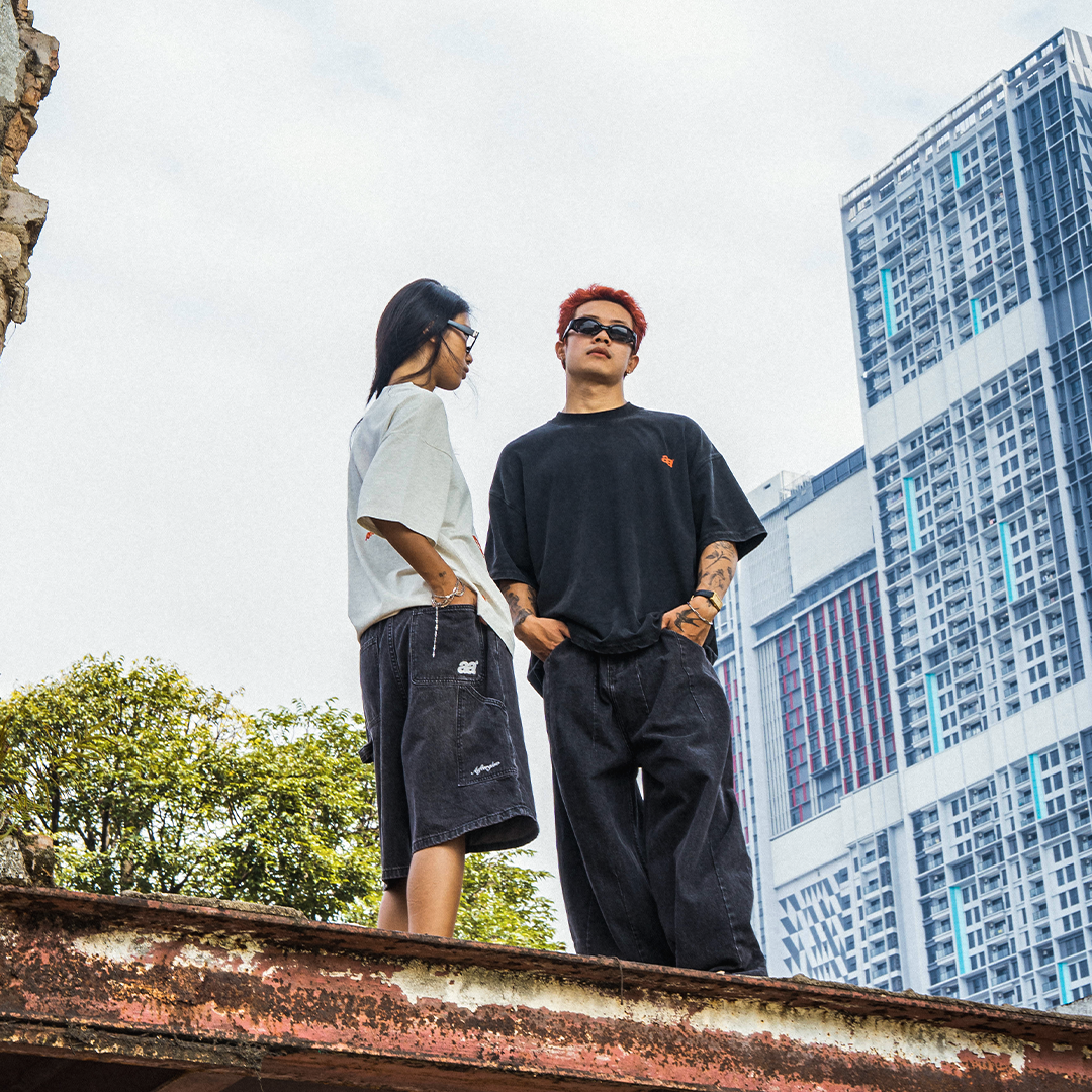 A.A Graphic Washed Tee