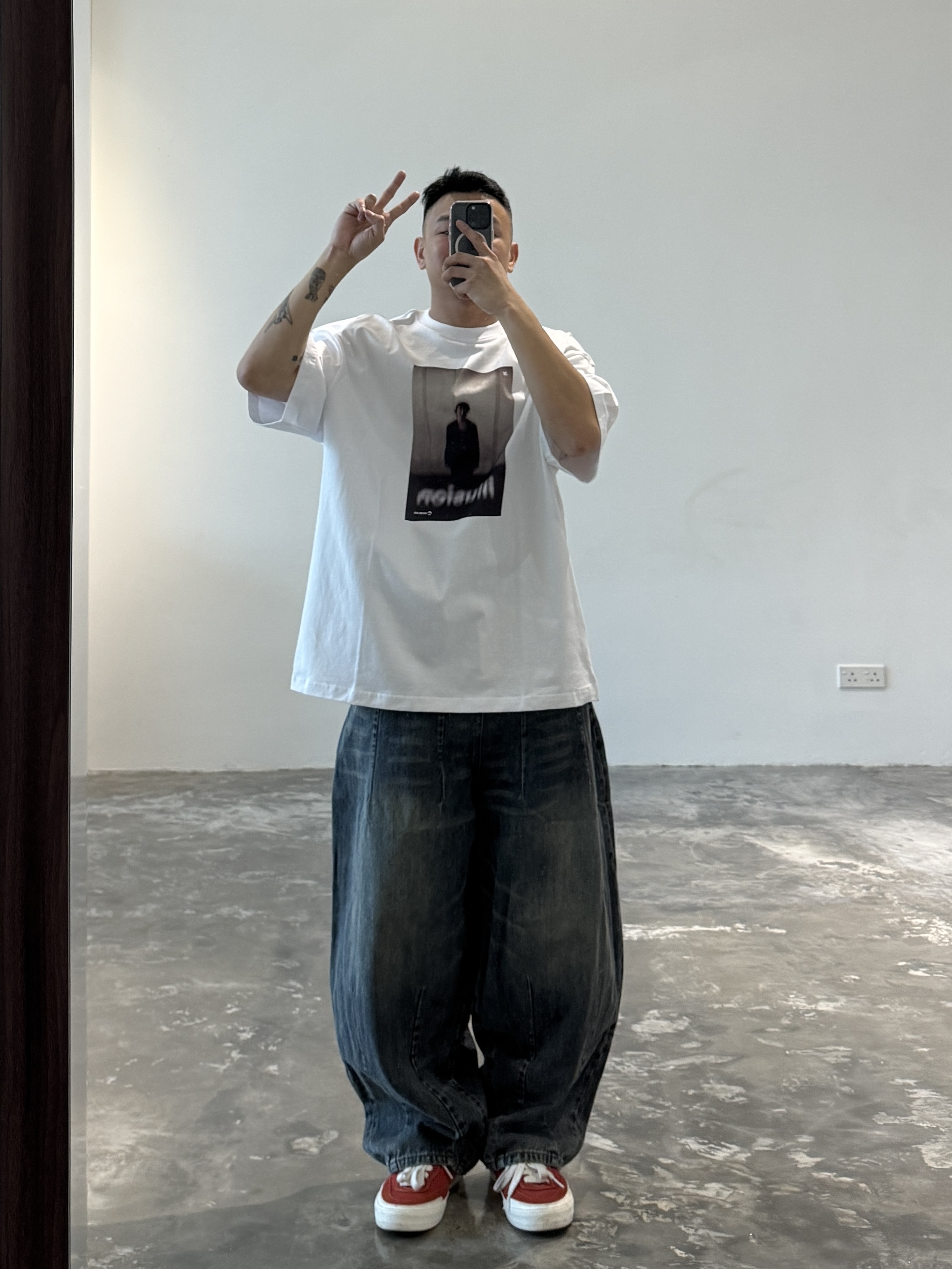 MOBLAB Illusion Graphic Tee White