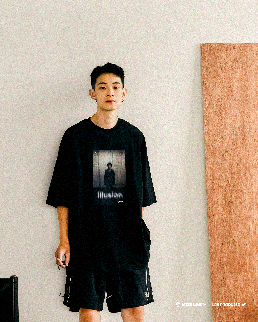 MOBLAB Illusion Graphic Tee Black