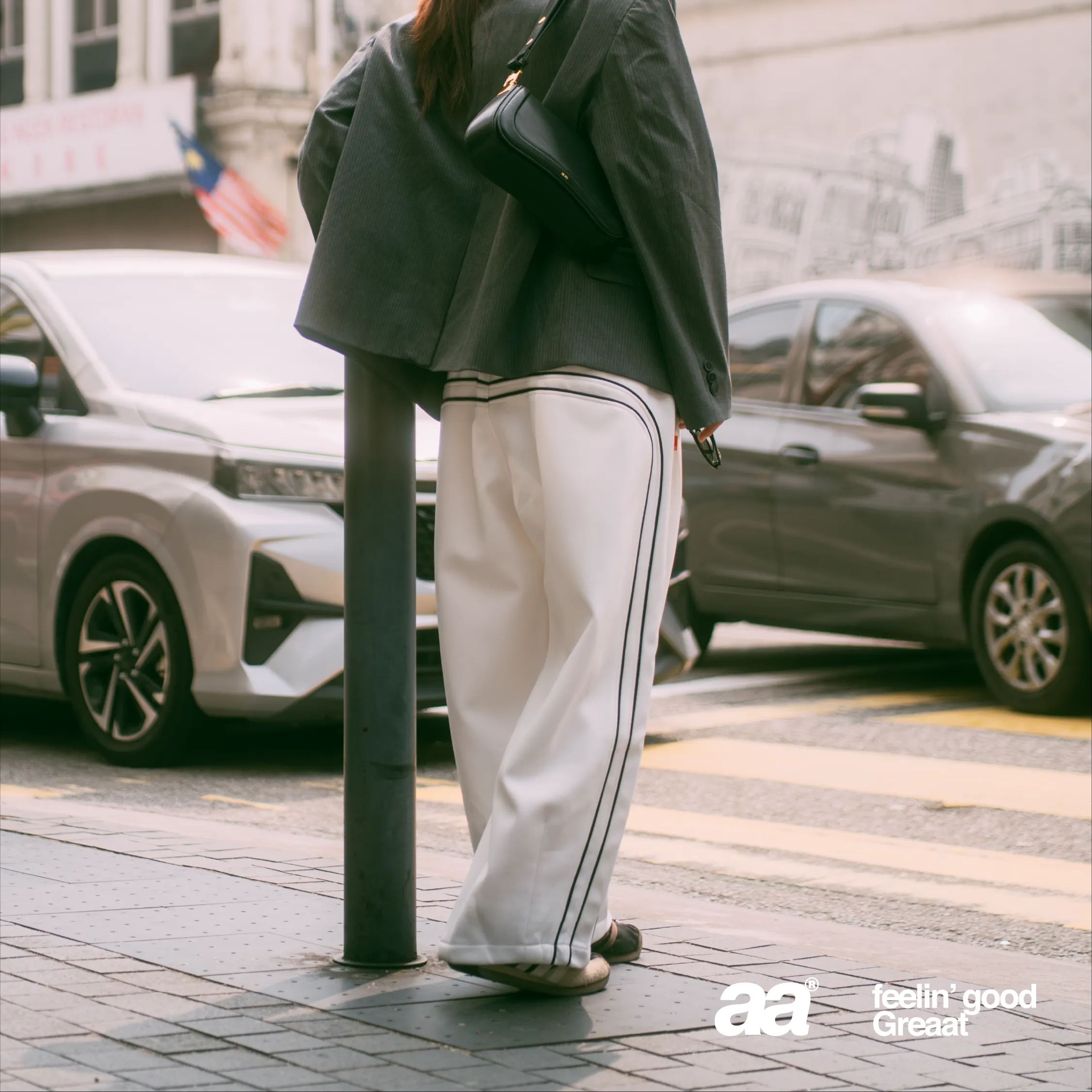 A.A FEELIN‘ GREAAT TRACK PANTS - WHITE