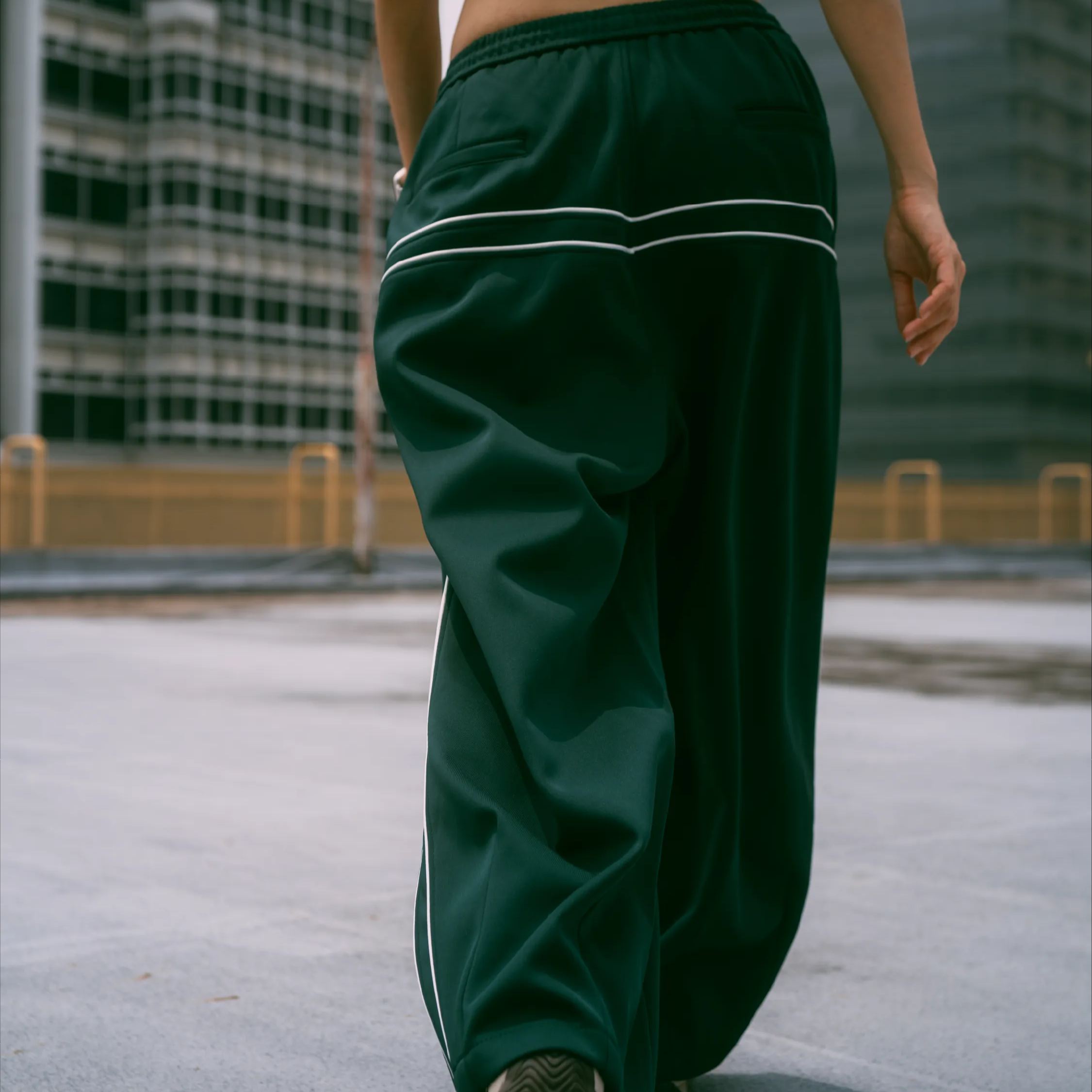 A.A FEELIN‘ GREAAT TRACK PANTS - GREEN