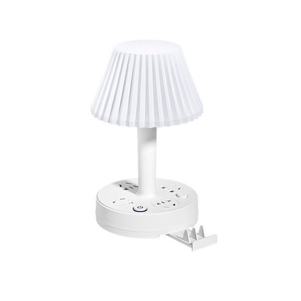 創意多功能轉換插座檯燈