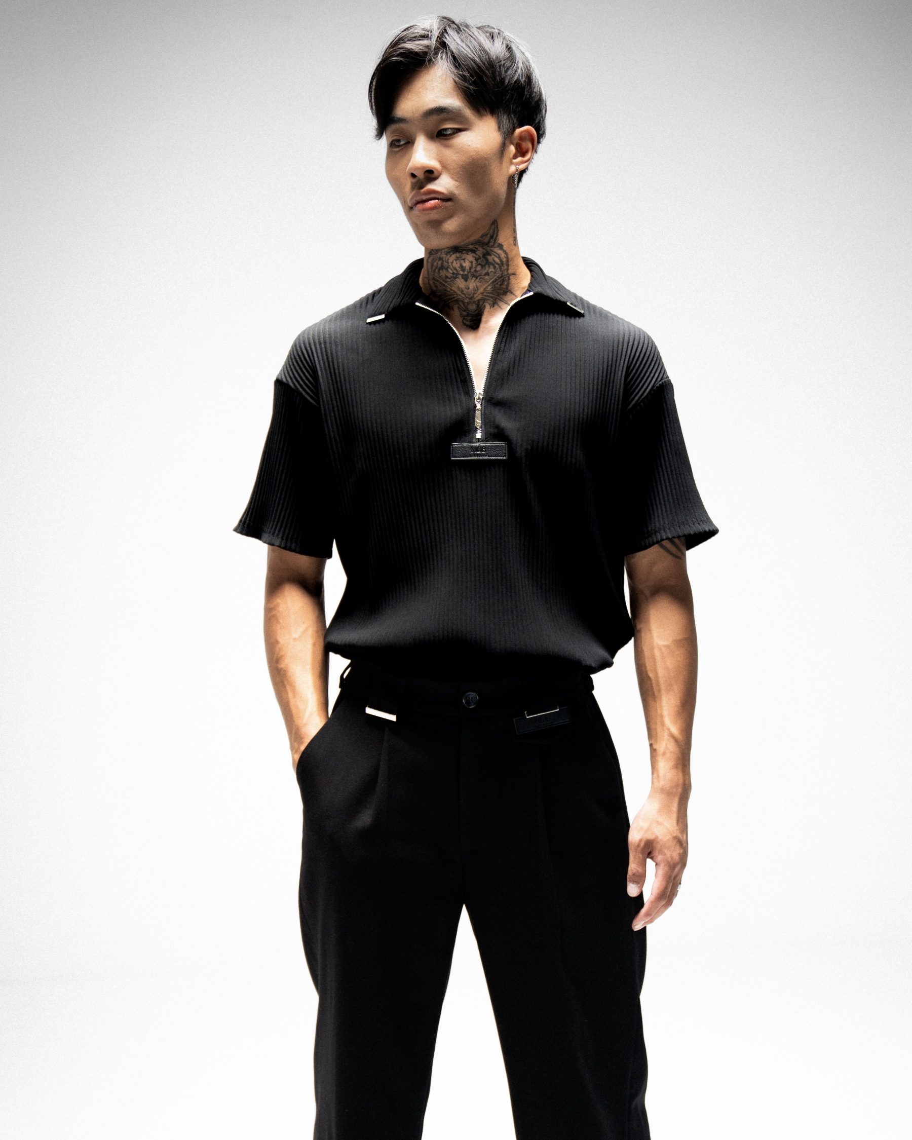 PLISSE POLO SHIRT [EARLY ACCESS]