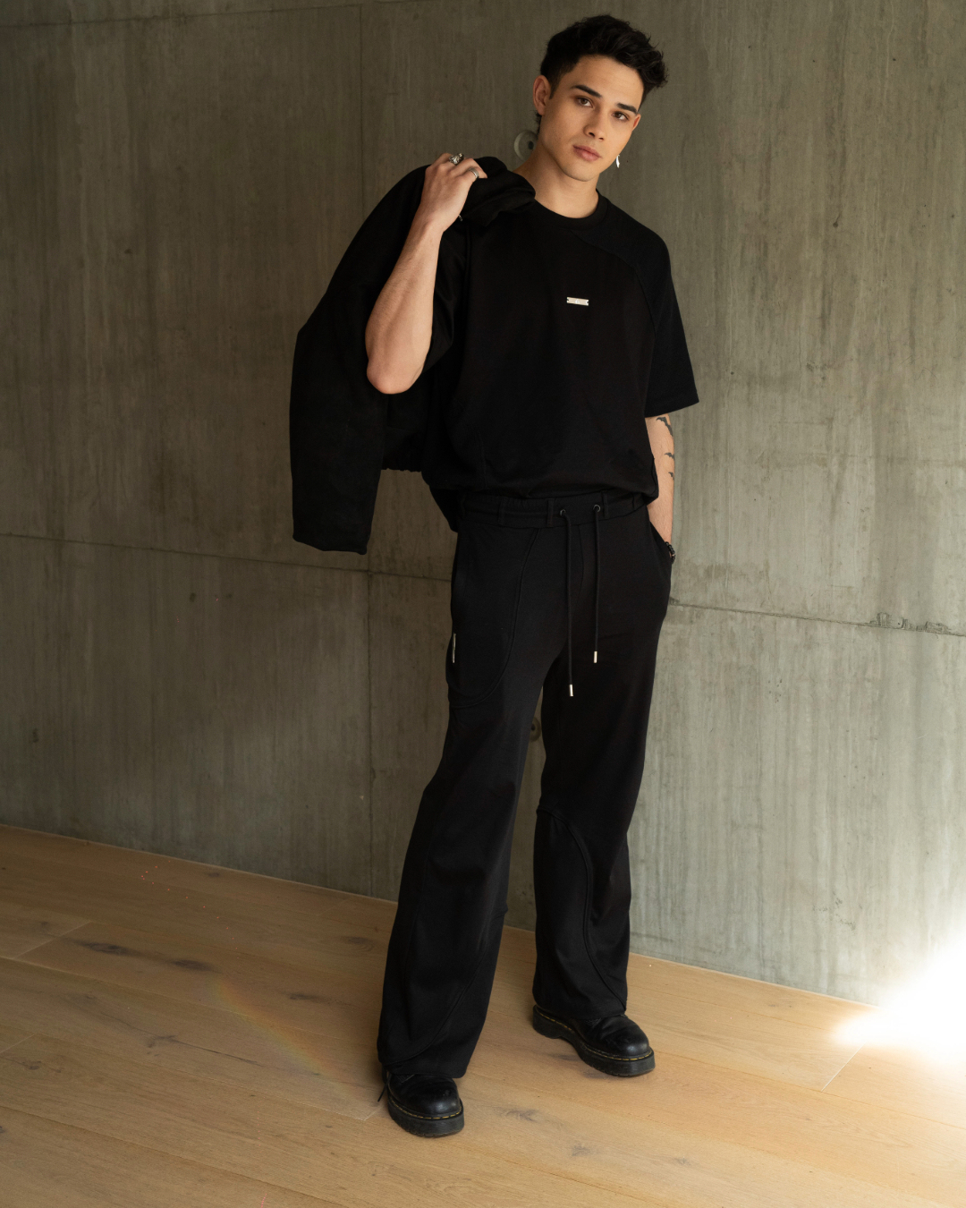 RIDING THE WAVE FORMAL SWEATPANTS IN SABLE (BLACK)